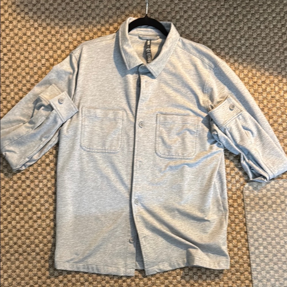 Gray Lightweight Shirt Jacket with Pointed Collar